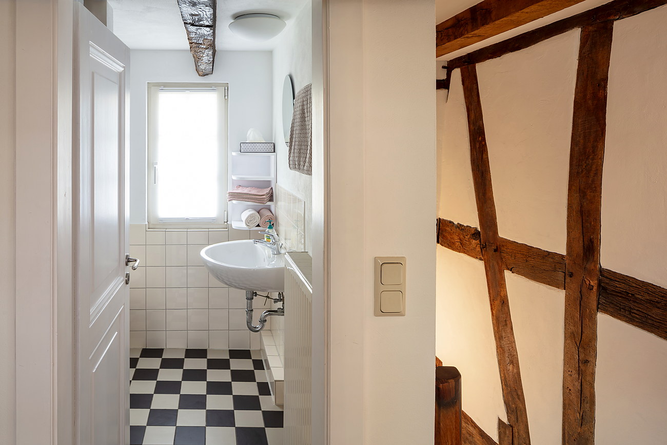Badezimmer mit Fachwerk